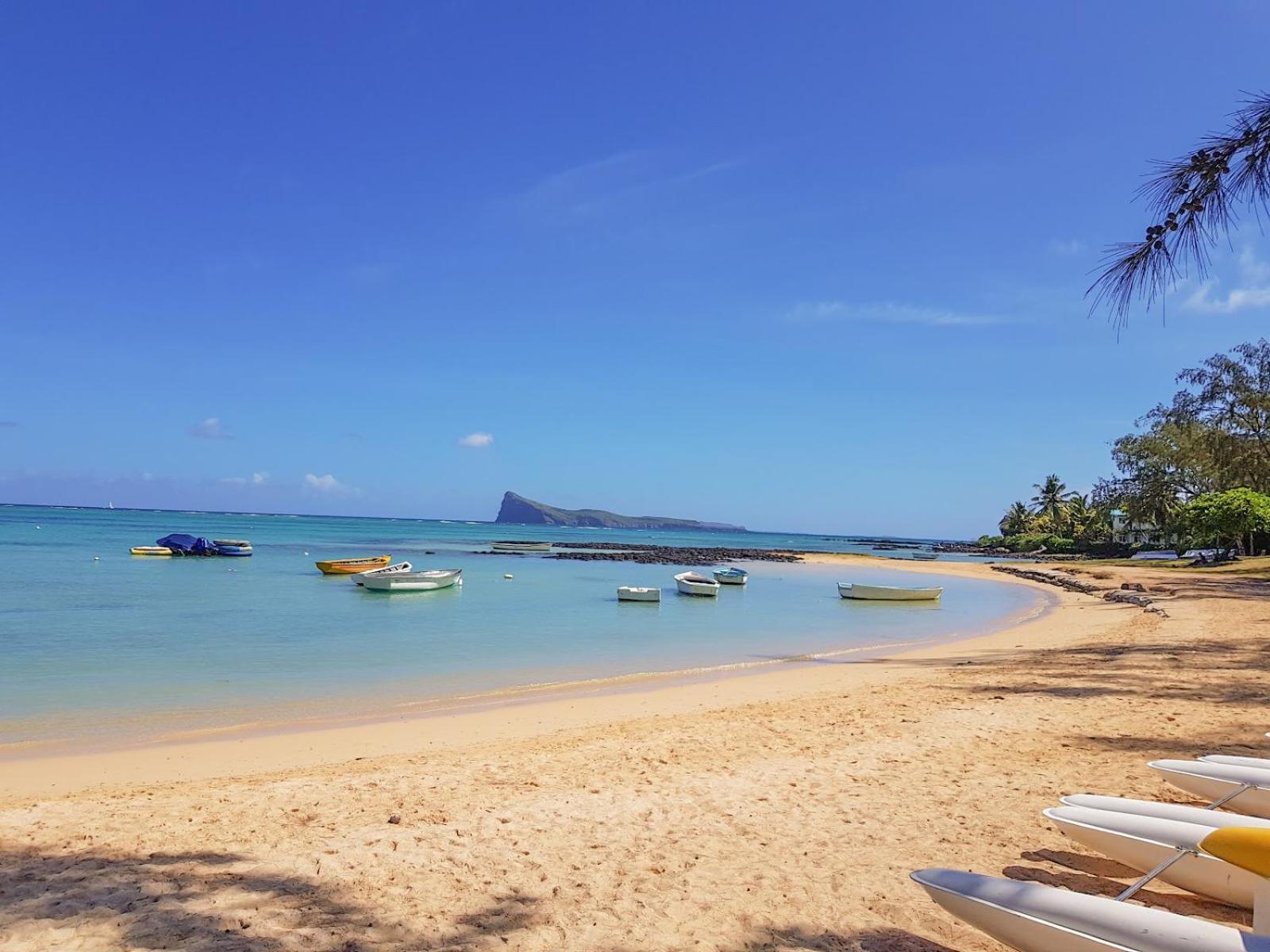 Chic Home With Private Pool, 1 Min To Beach Cap Malheureux Luaran gambar